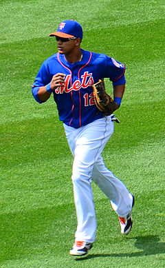 New York Mets center fielder Juan Lagares celebrates with left