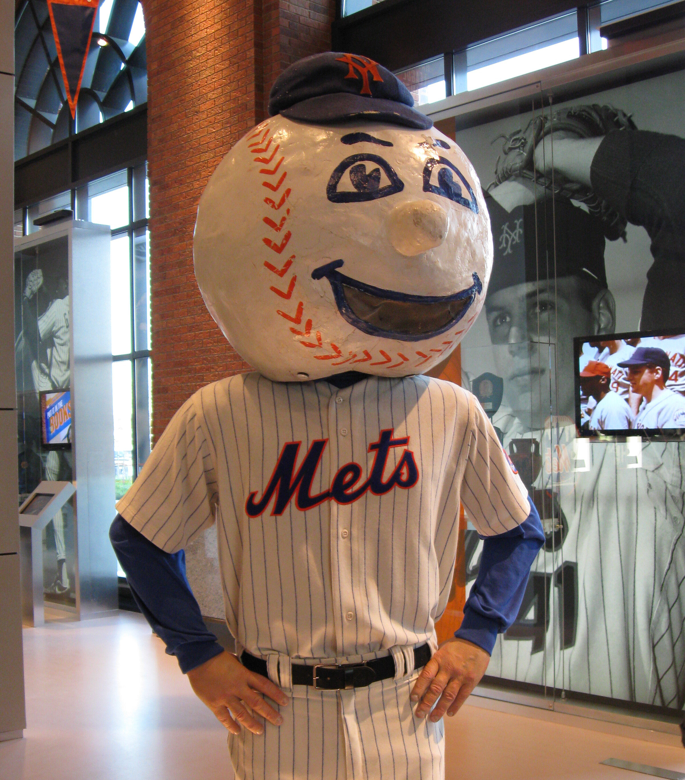 Mr. Met Mets Baseball Man Adult Mascot Funny Costume