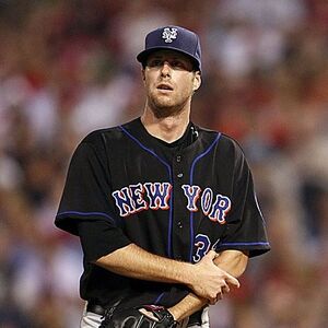 white mets uniforms