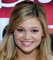 Olivia-holt-63