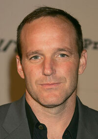 Clark Gregg-1