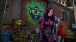 Descendants Cast - Rotten to the Core - From Descendants