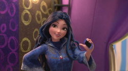 https://static.wikia.nocookie.net/thedescendants/images/8/8d/Descendants-Wicked-World-15.png/revision/latest/scale-to-width-down/250?cb=20151217222541