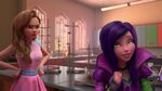 Descendants Wicked World chemical reaction- 18