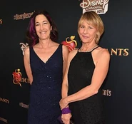 Parriott and Josann McGibbon during the premiere of Descendants.