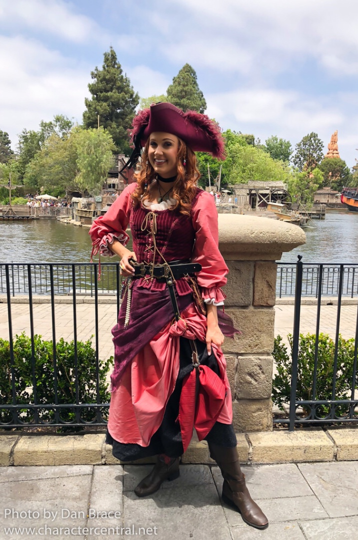 Redd the pirate on