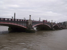 Lambeth bridge