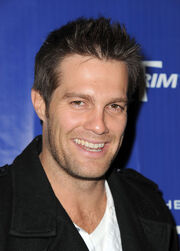 Geoff Stults