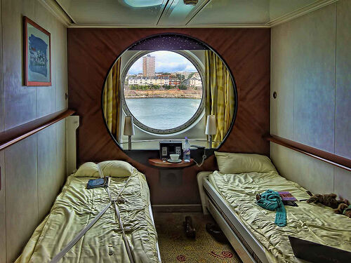 Porthole - Wikipedia