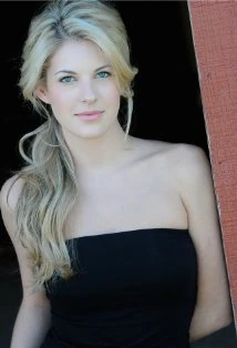 Stephanie Leigh Schlund | The Following Wiki | Fandom
