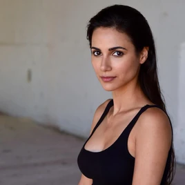 Yasmine Aker