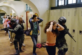 160603-news-the-fosters-2