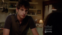 Vlcsnap-2013-11-24-19h01m18s129.png