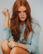 Abigail8.jpg (76 KB)