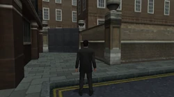 Side view of the building where Hector's Place is located in The Getaway.