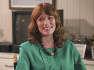 Dee-Vorced 6.jpg (2.17 MB)