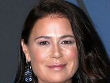 Maura Tierney