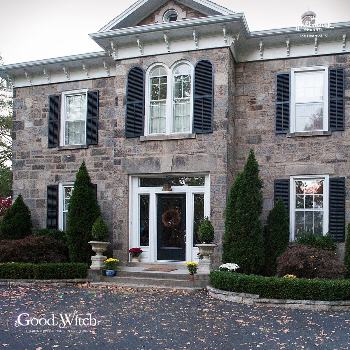 Middleton Ville Grey House Grey House | Wiki Un soupçon de magie | Fandom