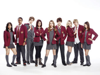 Characters in house of anubis