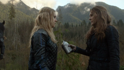 Coup de Grace 009 (Abby and Clarke).png