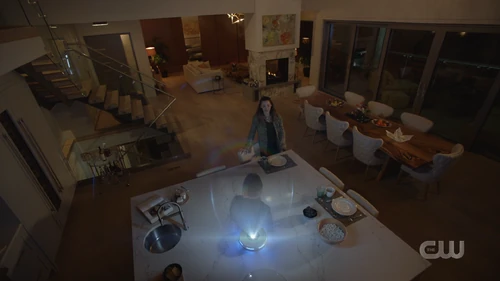 The mansion, before the Nuclear Apocalypse.