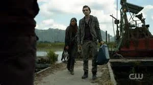 S2 epiosde 2 - Murphy & Emori.jpg (8 KB) Wanheda (Part 2)