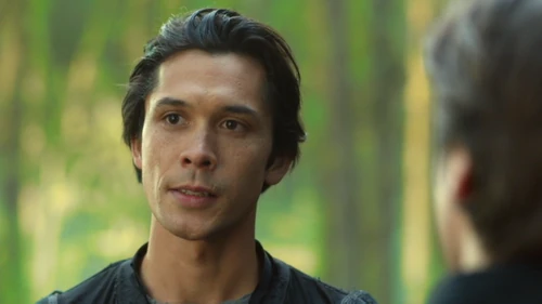 Pilot- Bellamy And Murphy First Meet