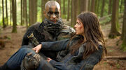 The-100-exclusive-photo-grounder