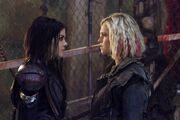 Clarke and Octavia Exit Wounds