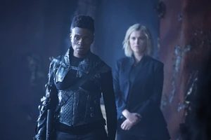 7x03 Indra&Clarke.jpg (1.13 MB) False Gods