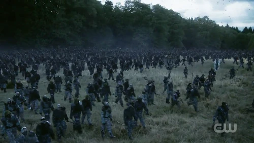 Отряды идут к Полису.