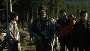 Jasper and Monroe arriving at Camp Jaha