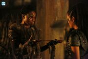 The 100 4x10 - Indra & Octavia