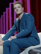 Peeta WinningSuit.jpeg (60 KB) Peeta’s Victor suit