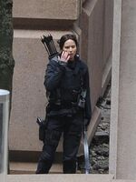 JLaw on set 4