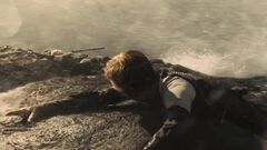 Peeta ve el cadáver de Cashmere.jpg