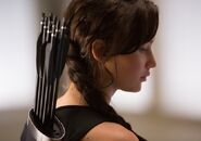 Hunger-games-catching-fire-lawrence katniss
