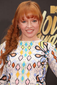 Stef Dawson