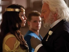 Snow crowning Katniss as Hunger Games victor