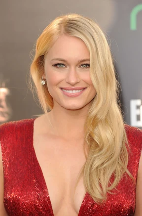 Leven Rambin cleavage at The Hunger Games-11