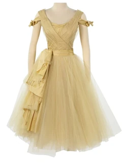 Interview outfits | The Hunger Games Wiki | Fandom