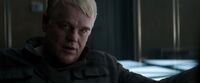 Plutarch heavensbeehunger-games-mockingjay-part-1