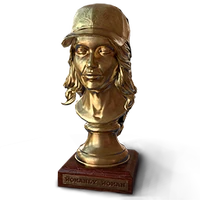 Womanly woman 2018 gold