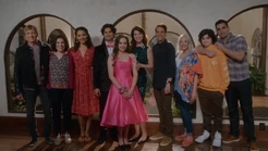 Diaz and LaRusso family picture CK S4.jpeg (475 KB)