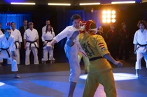 Demetri fighting S6 E9.jpeg (275 KB)