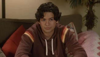 Miguel Diaz S4 E7.jpeg (298 KB)