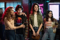 COB 505 Jessica-Anthony-Amanda-Sam Still.jpg (9.95 MB)