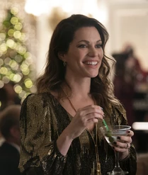 CK S3 Amanda LaRusso-Infobox.jpg (3.61 MB) Example of an acceptably cropped episode image