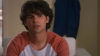 Miguel Diaz S5 E3.png (2 MB)