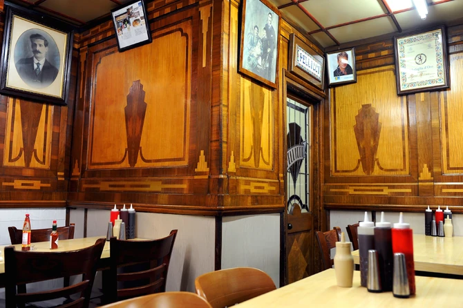 E. Pellicci, Bethnal Green